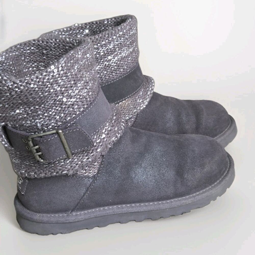 Pre-Owned UGG Grey Size 6 Ankle Boots